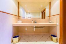 Hotel Castel - WC Beauty